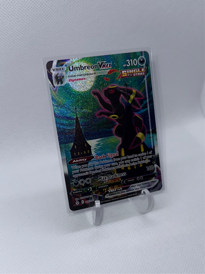 Umbreon VMAX 215/203